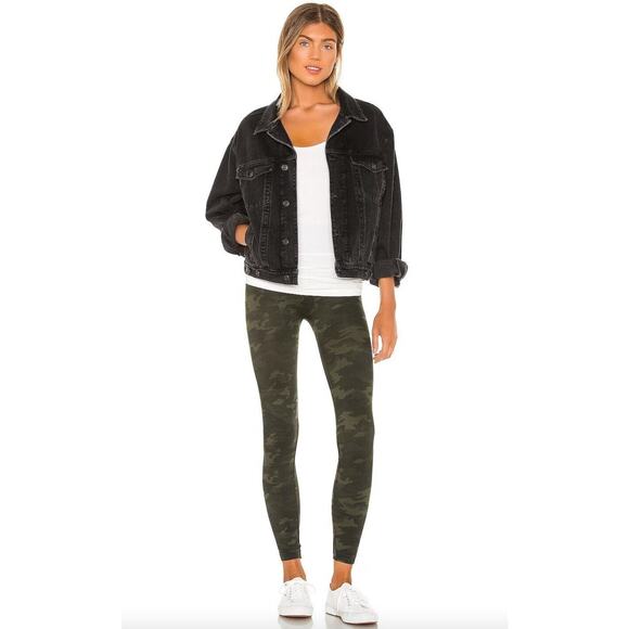 Spanx Look At Me Now Seamless Leggings High Rise Smoothing Shape Wear Large Camo - Picture 7 of 7